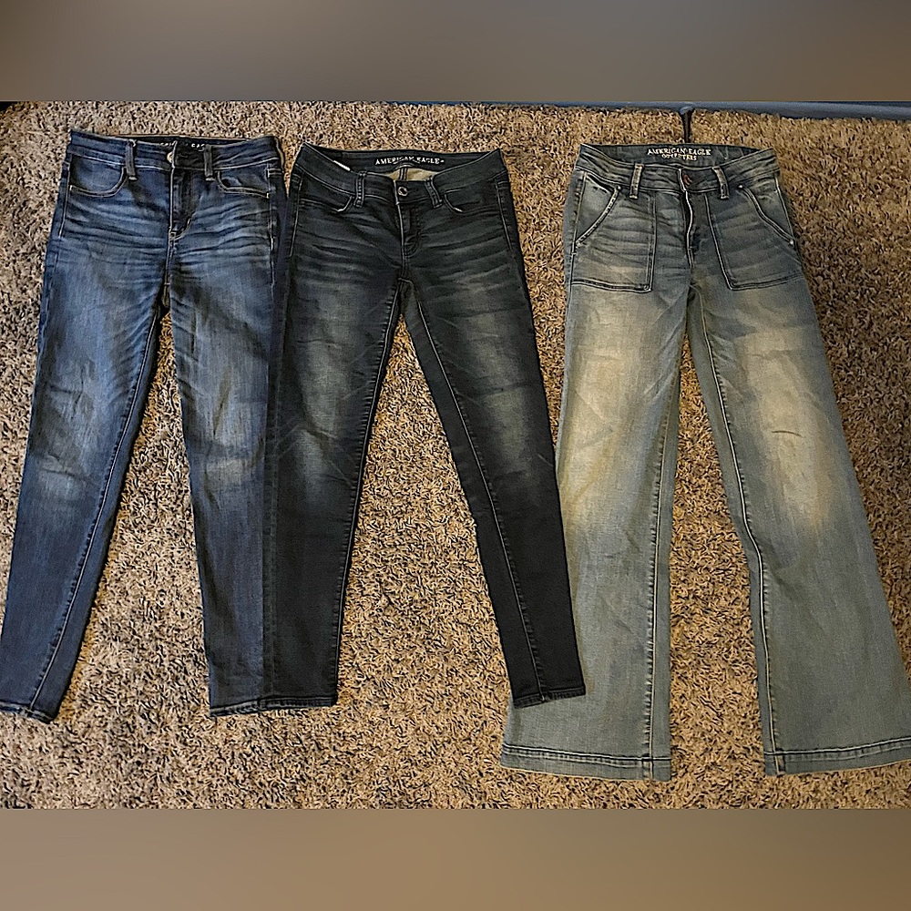 American Eagle Jeans bundle of 3